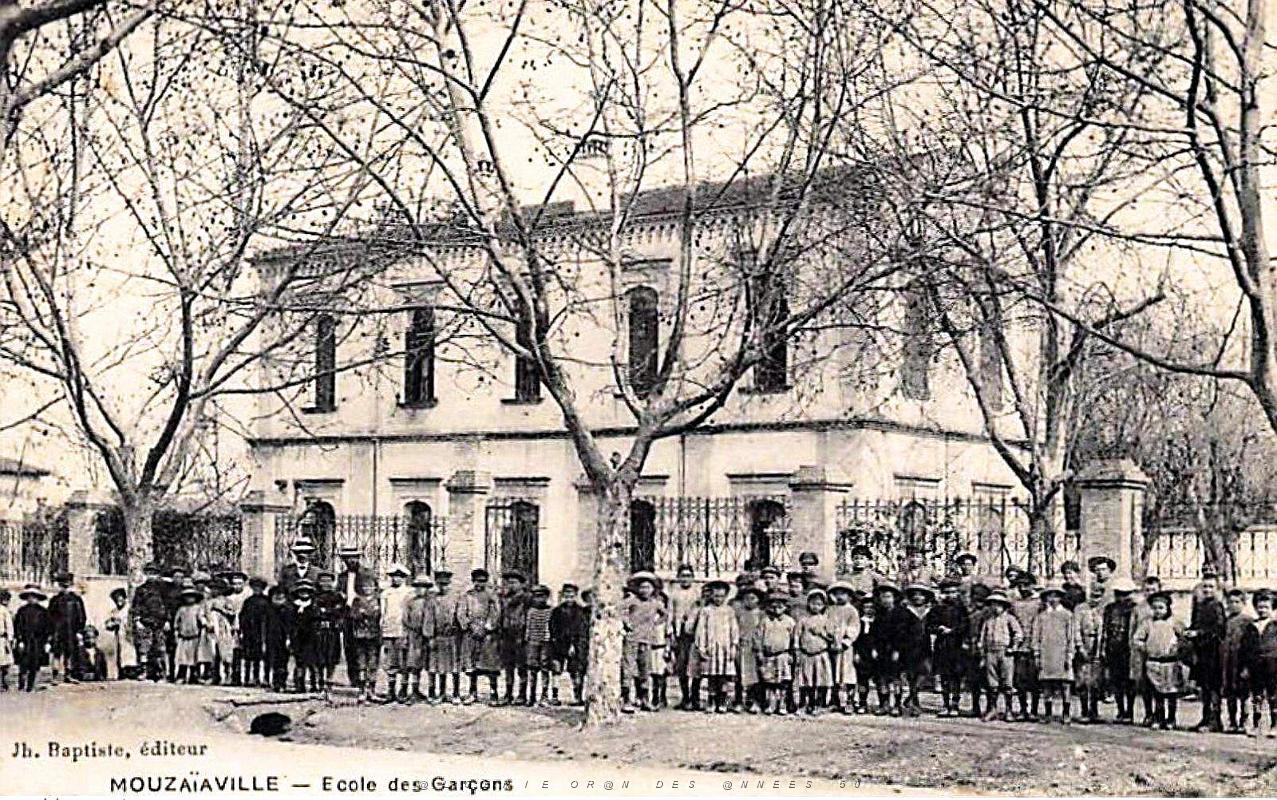 2091- Mouzaiaville - Ecole des Garcons.jpg